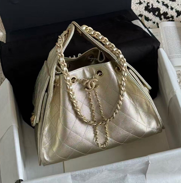 샤넬 25백 미듐 골드