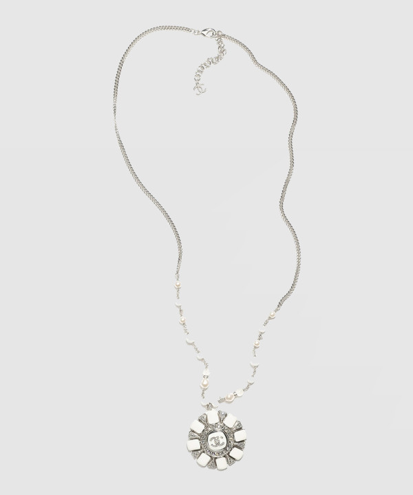 샤넬 Long Pendant 목걸이 ABF011